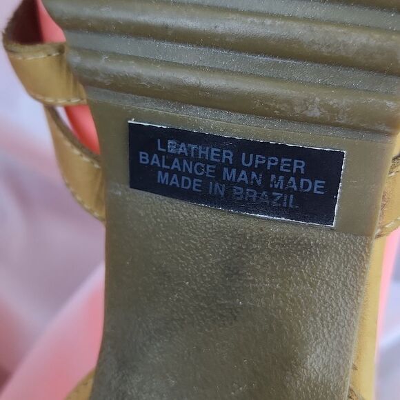 🐞Steve Madden Tan Leather Strappy Open Toe Heels Size 8 - Picture 9 of 9